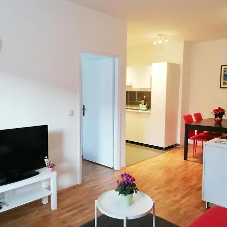 City Center Apartment Umag Exterior photo