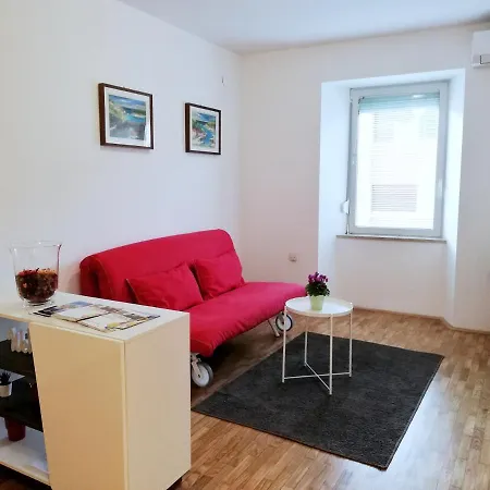 City Center Apartment Umag Exterior photo
